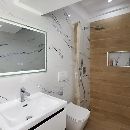 Apartment Sylari 2 Center Berat